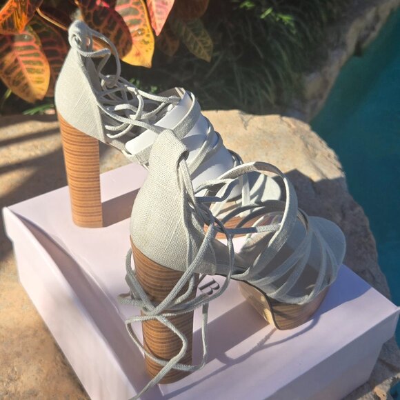 JustFab Cream Lace-Up Block Heels | Size 8.5 | Chic & Comfy - Picture 4 of 8